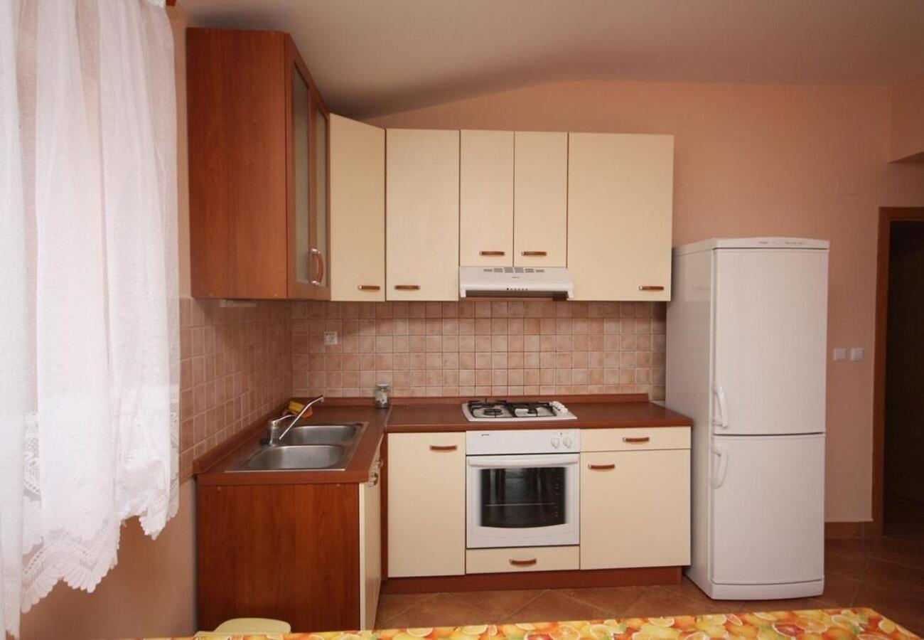 Apartments Vese Sveti Petar  Eksteriør bilde