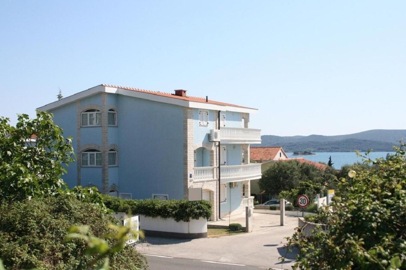 Apartments Vese Sveti Petar  Eksteriør bilde